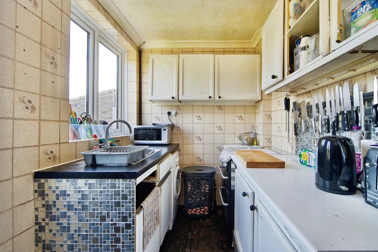 Rogers Road, Dagenham, RM10, photo 5