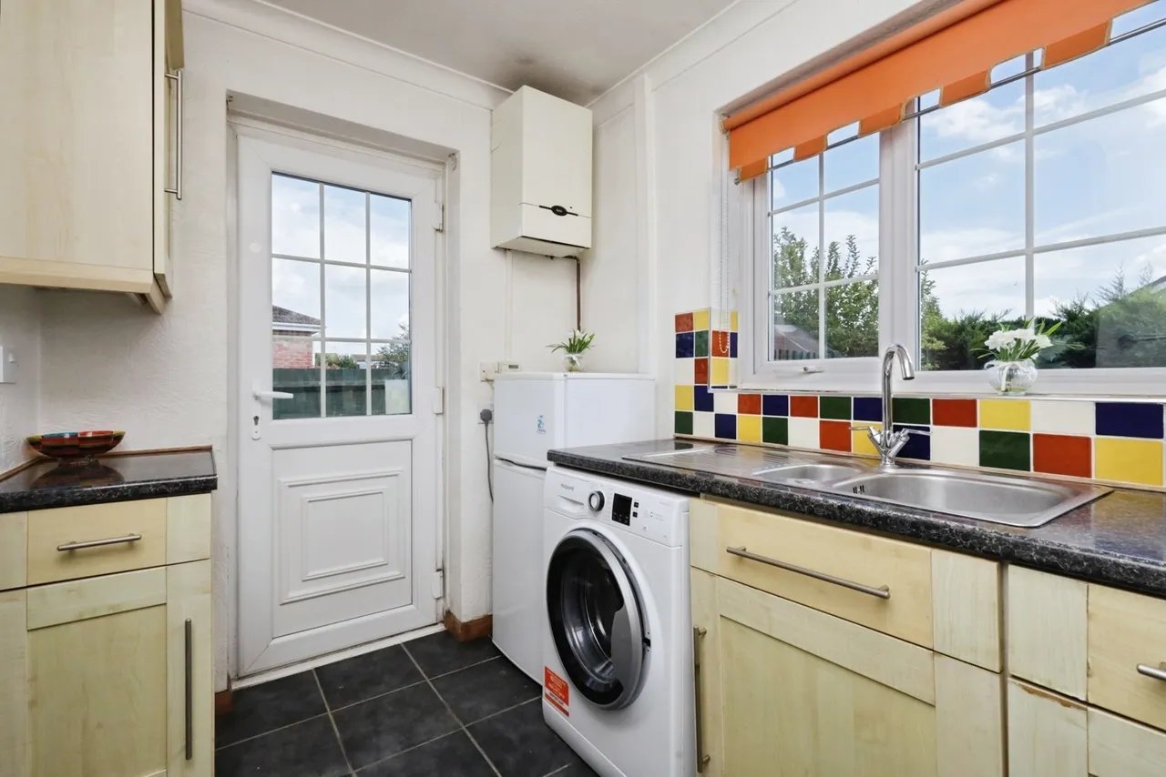 Tolkien Road, Eastbourne, BN23, photo 5
