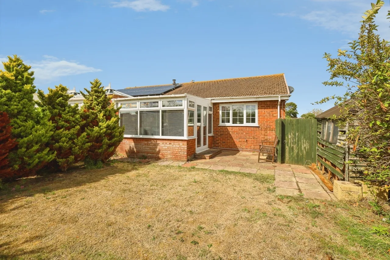Tolkien Road, Eastbourne, BN23, photo 2