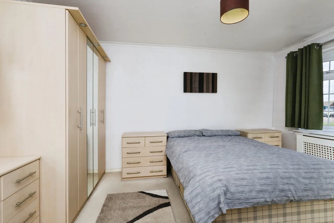 Tolkien Road, Eastbourne, BN23, photo 13