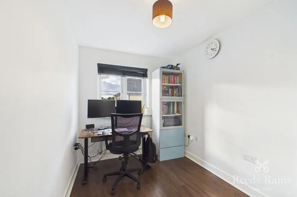 Weavers Close, Morley, LS27, photo 16