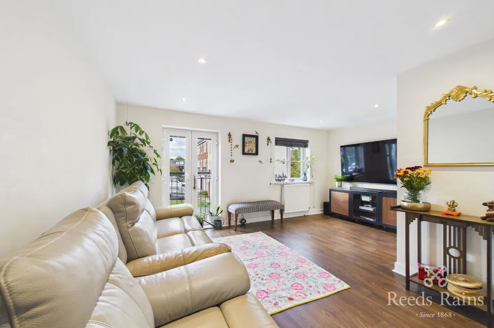 Weavers Close, Morley, LS27, photo 3