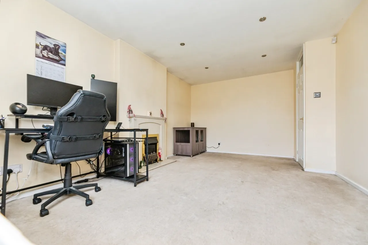 Fenton Fields, Rotherham, South Yorkshire, S61, photo 7