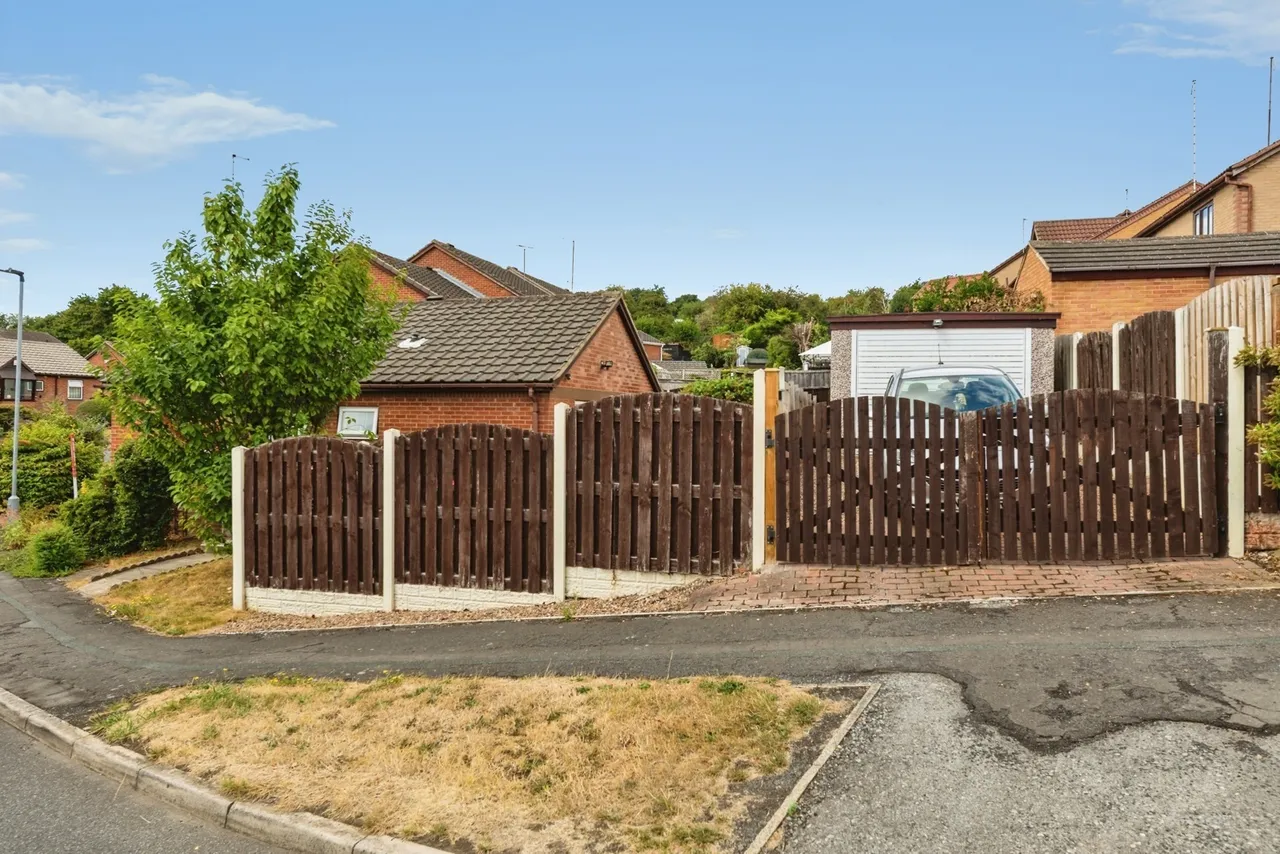 Fenton Fields, Rotherham, South Yorkshire, S61, photo 15