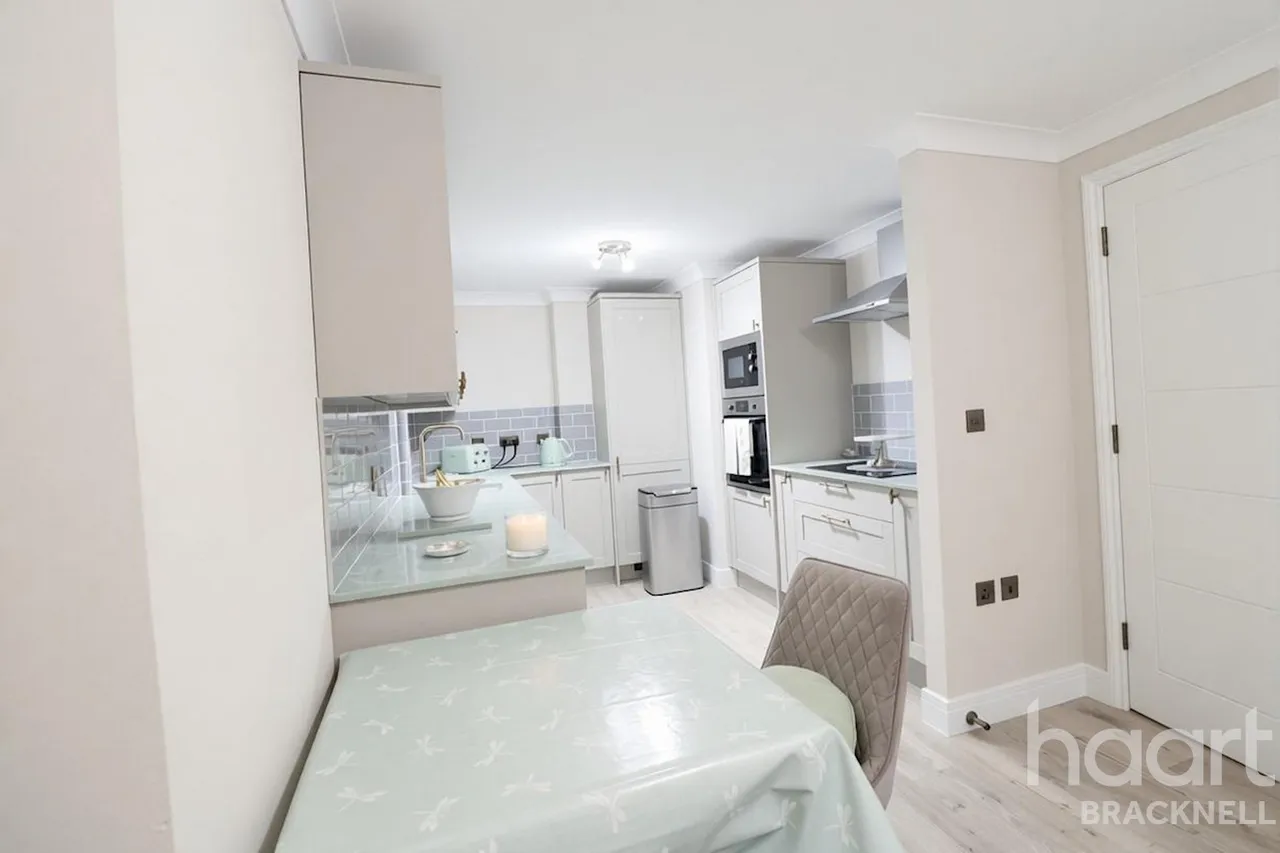Burleigh Road, Ascot, SL5, photo 15