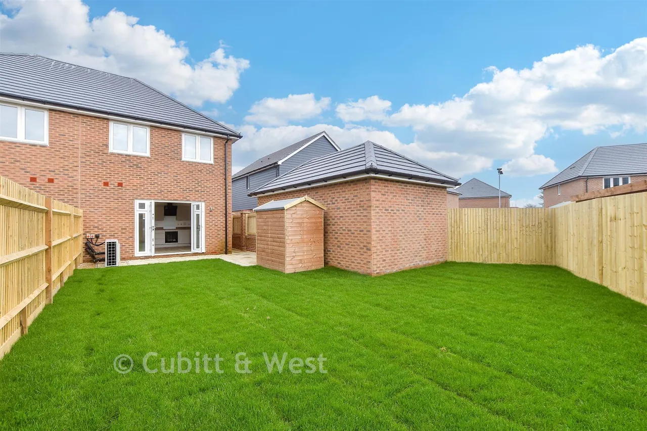 Wittering Place, West Wittering, PO20, photo 5
