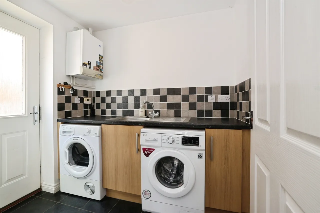 Lochem Road, Devizes, SN10, photo 8