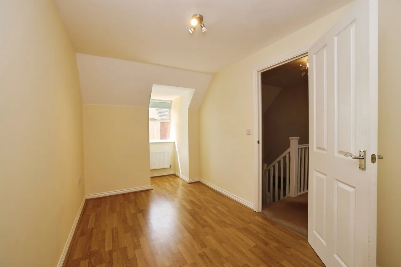 Lochem Road, Devizes, SN10, photo 20