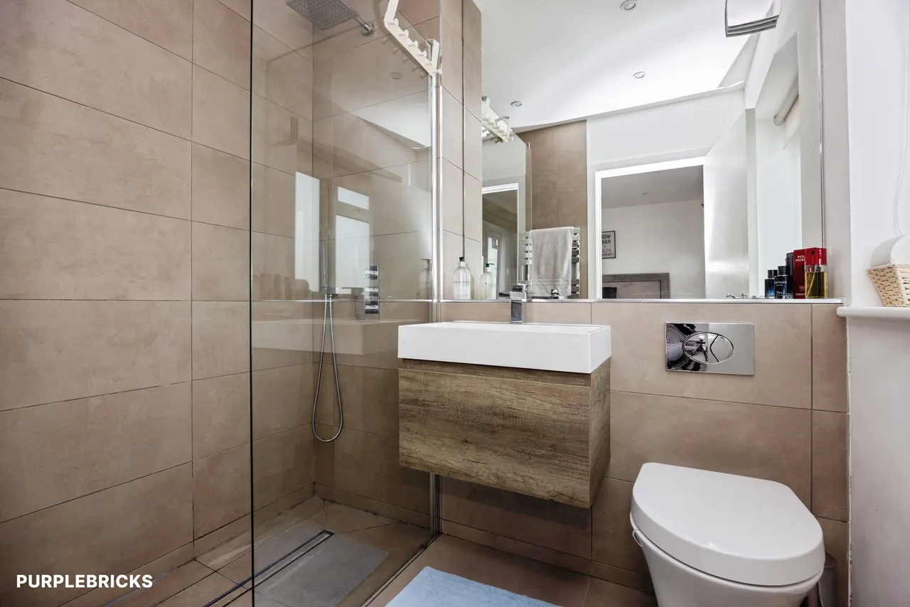 Meadowlands, Guildford, GU4, photo 13