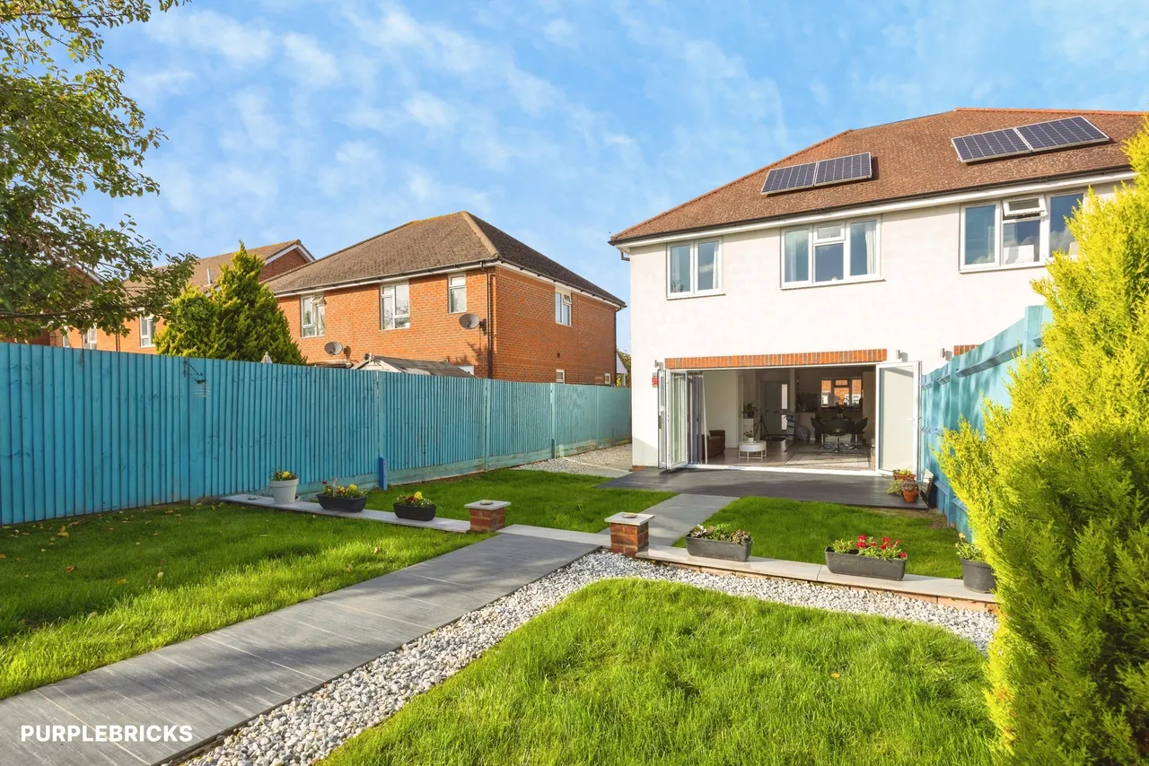 Meadowlands, Guildford, GU4, photo 33