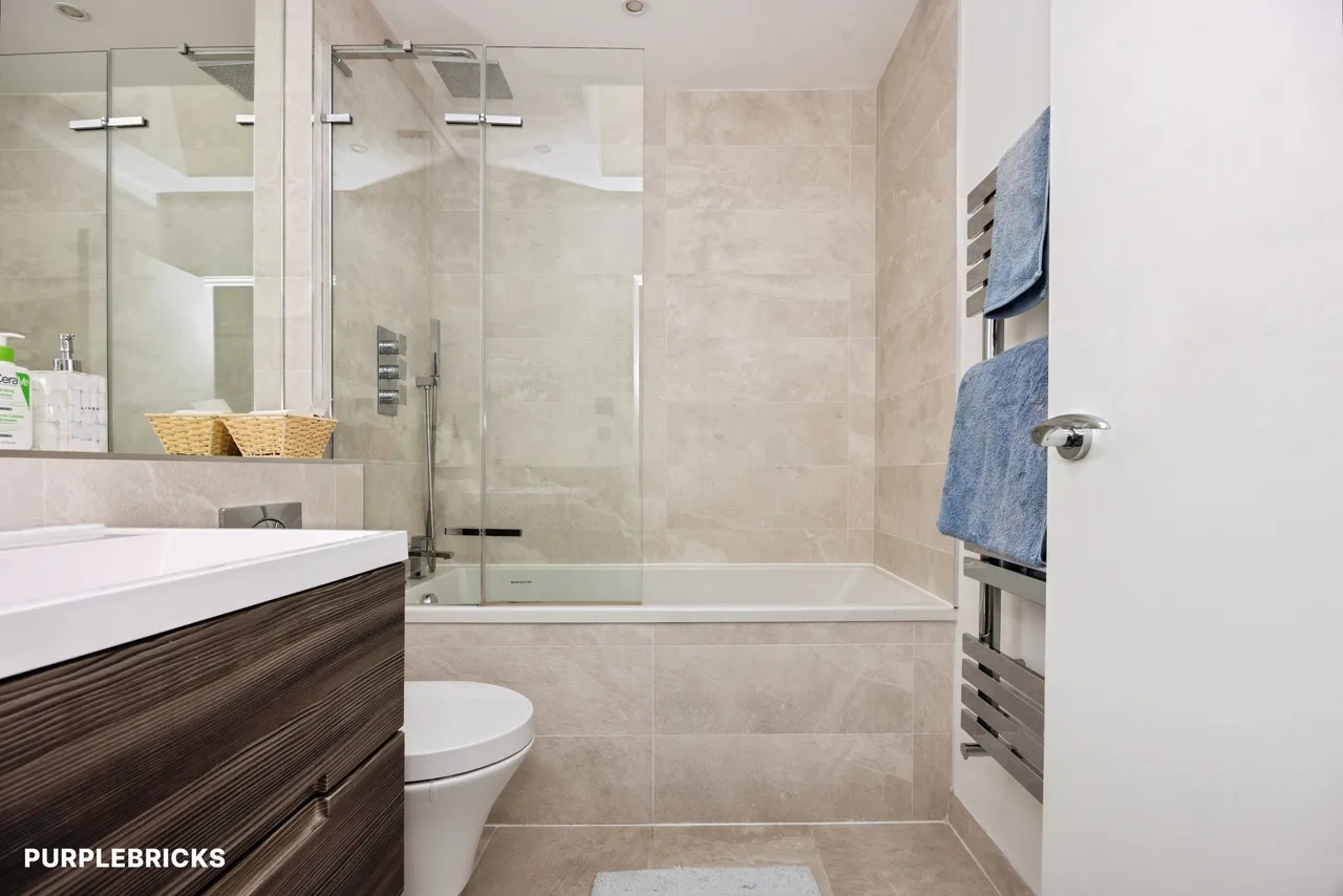 Meadowlands, Guildford, GU4, photo 17