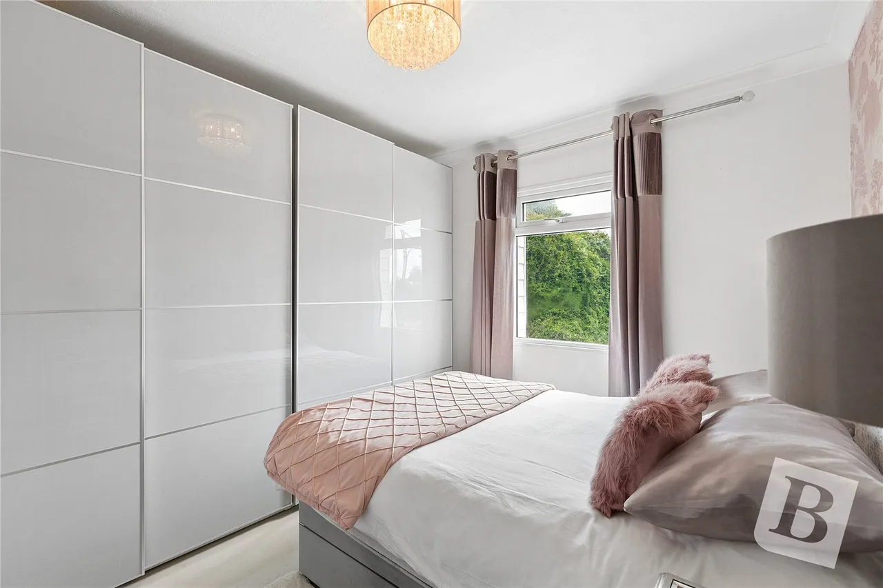 Sheringham Avenue, Romford, RM7, photo 11