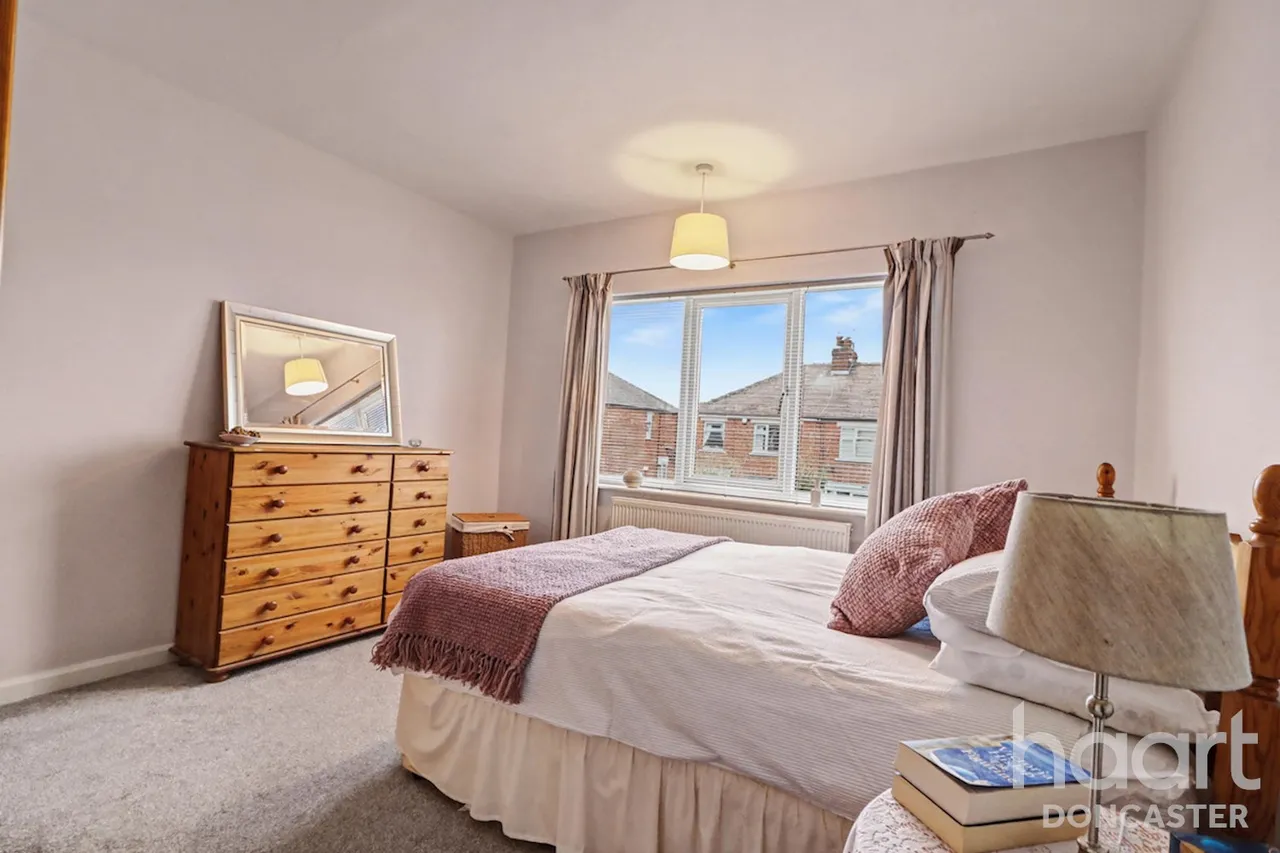 Hill Top Crescent, Doncaster, DN2, photo 8