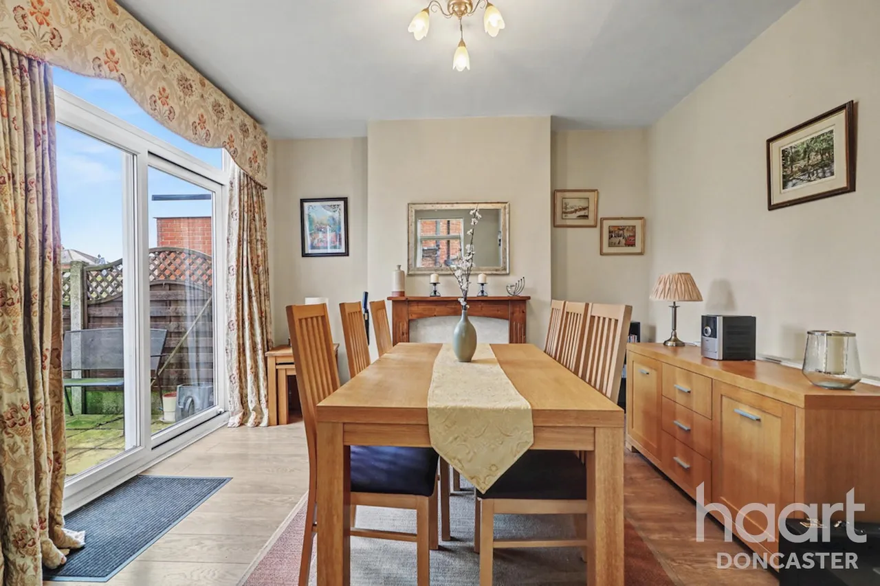Hill Top Crescent, Doncaster, DN2, photo 4