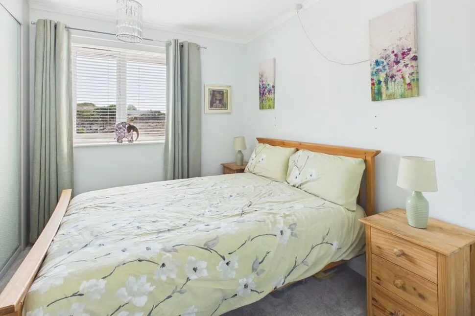 Alexandra Court, Gardens Road, North Somerset, BS21, photo 6