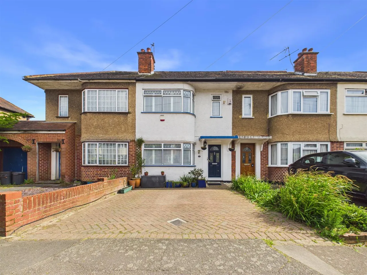 4 bed property for sale — Dartmouth Road, Ruislip, HA4 0DE