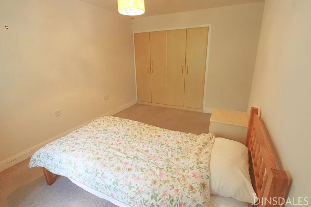 Alan Court Thornton, Bradford BD13 3JU, photo 7