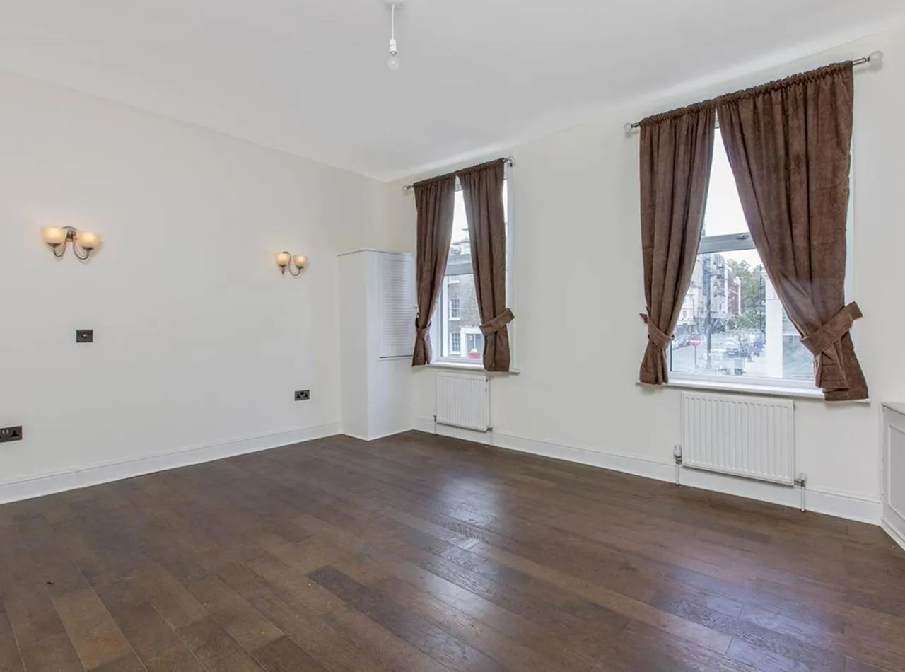 248b Vauxhall Bridge Road, London, photo 3
