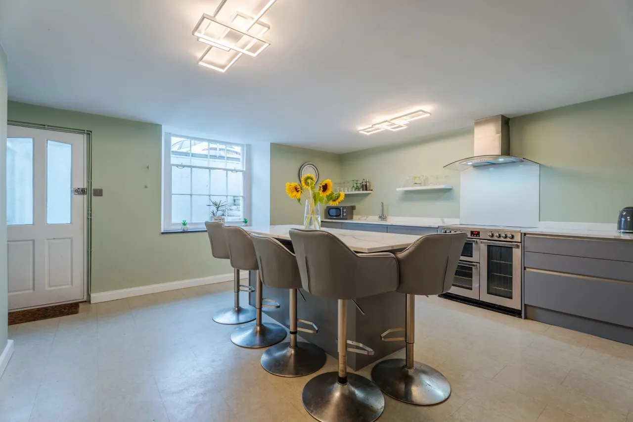 Hillsborough Terrace, Ilfracombe, EX34, photo 5