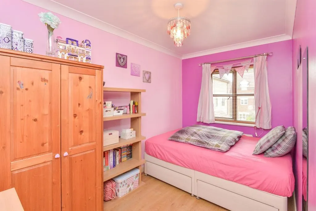 Levens Hall Drive, Westcroft, MK4, photo 13