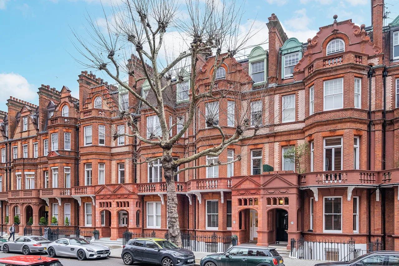 Sloane Gardens, London, SW1W, photo 9