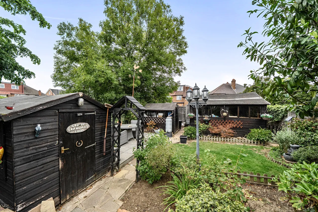 Whitby Road, Ruislip, HA4, photo 9