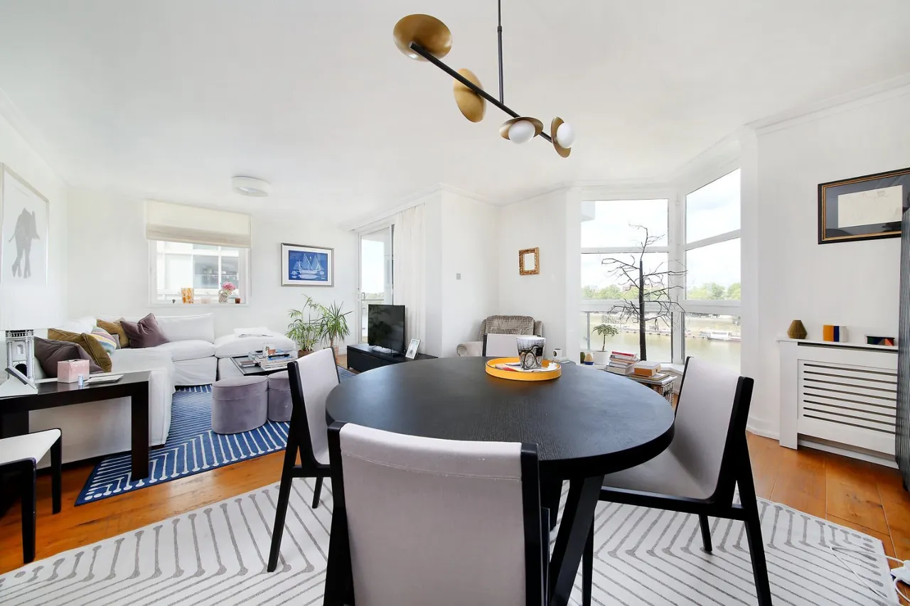Anhalt Road, London, SW11, photo 2
