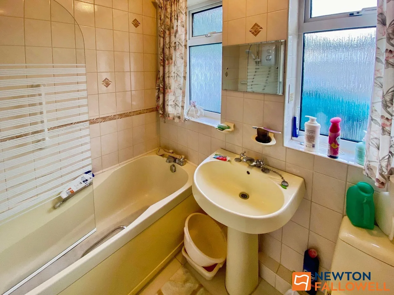 High Street, Ropsley, NG33, photo 11