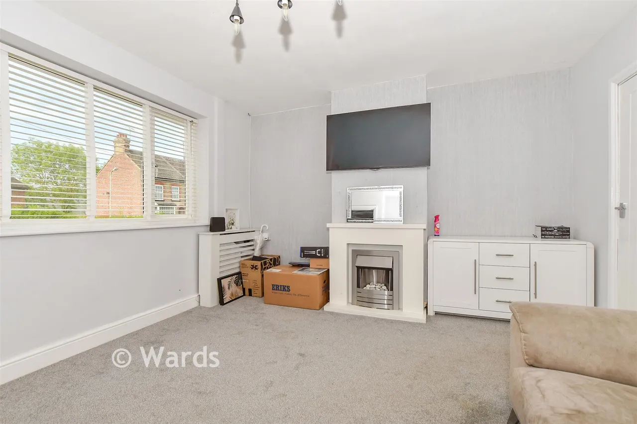Aylesford Place, Willesborough, TN24, photo 3