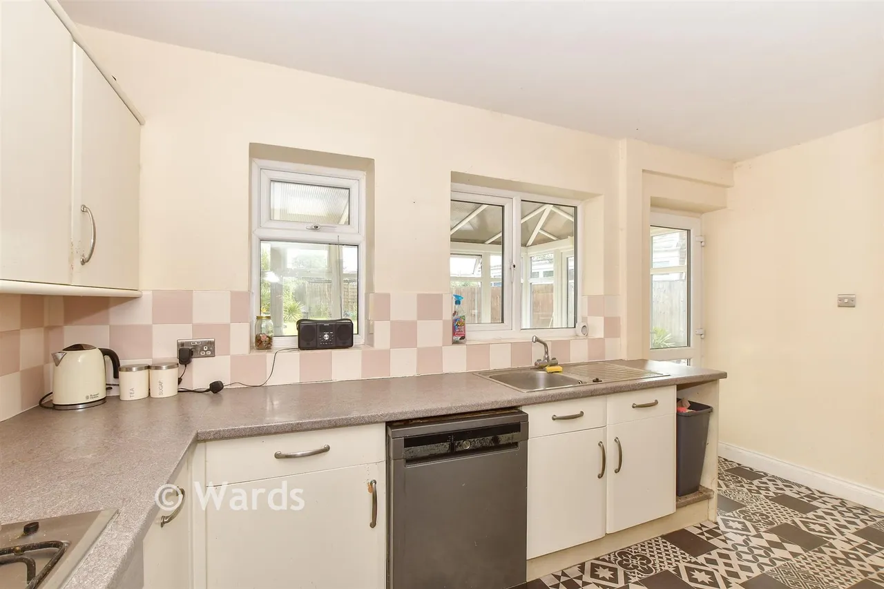 Aylesford Place, Willesborough, TN24, photo 4