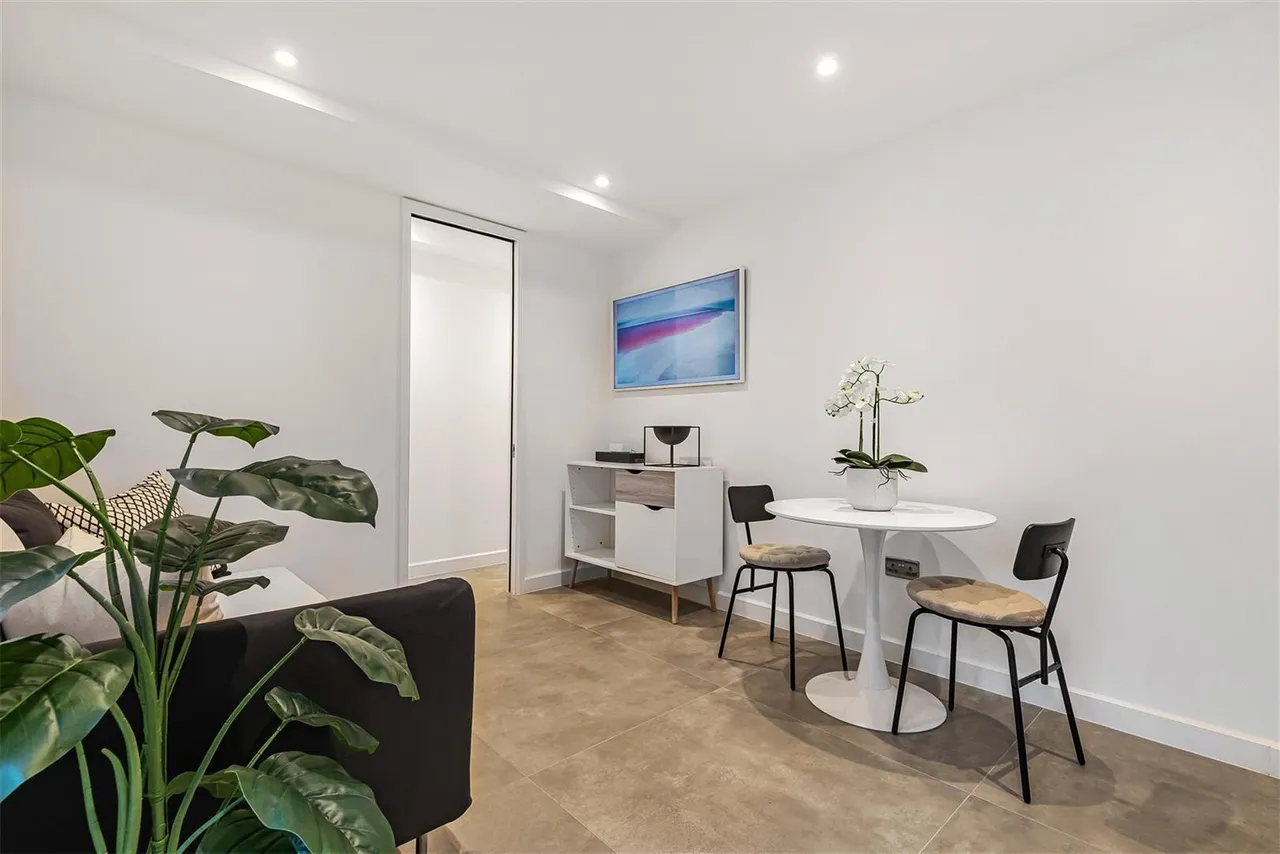 Warrington Road, Richmond, TW10, photo 6