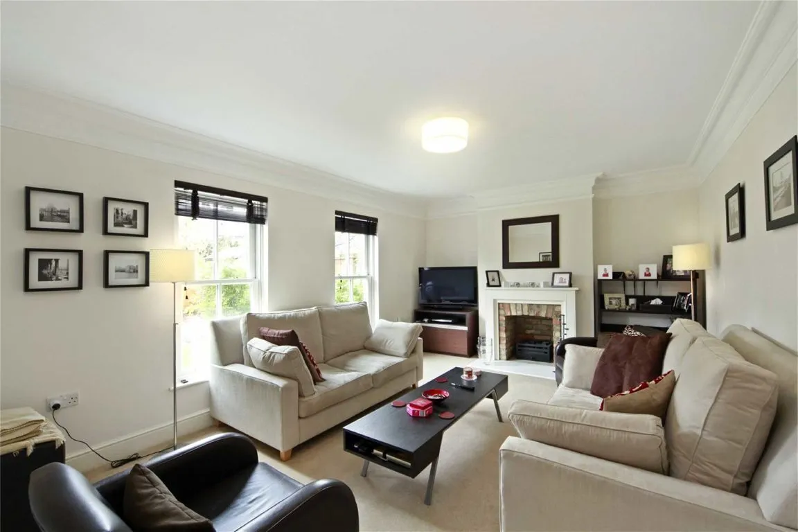 South Road, Weybridge, KT13, photo 4