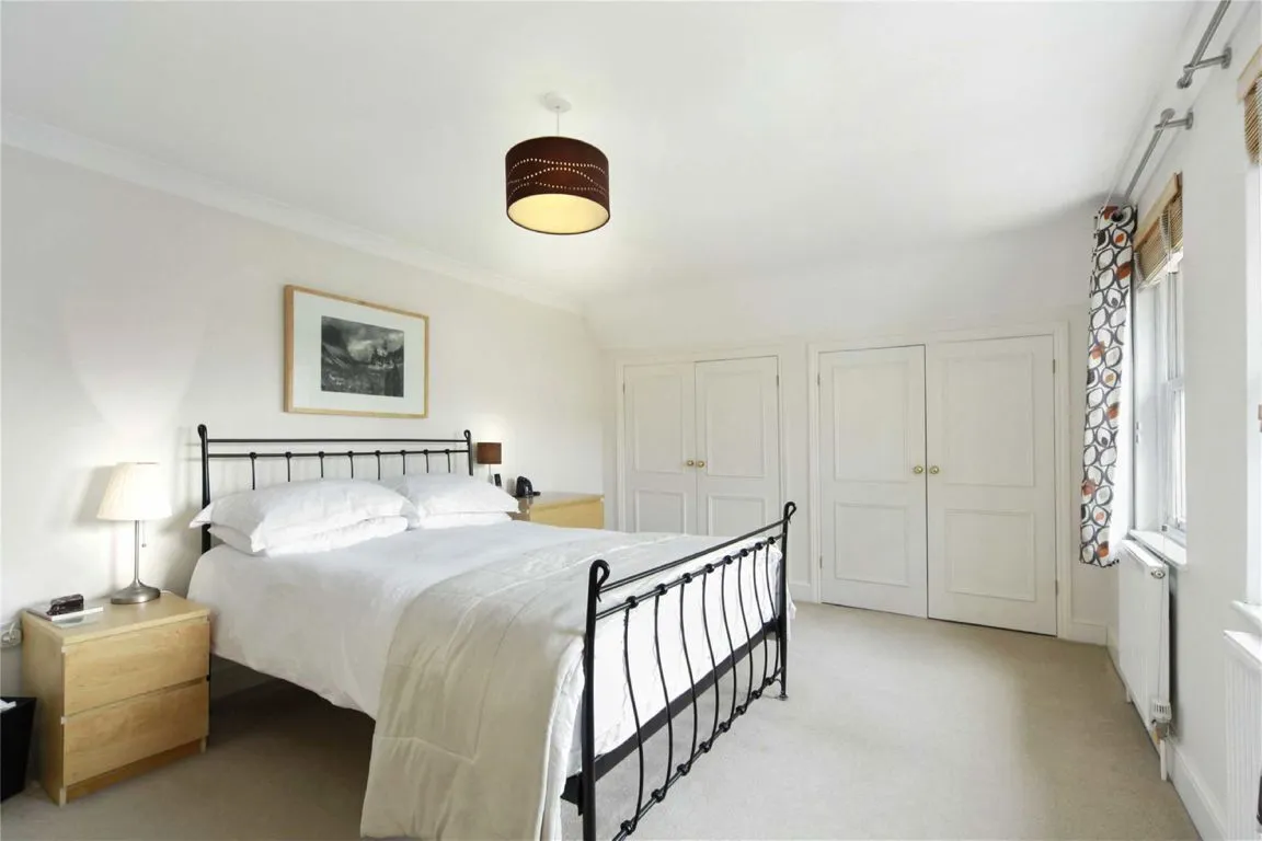 South Road, Weybridge, KT13, photo 5