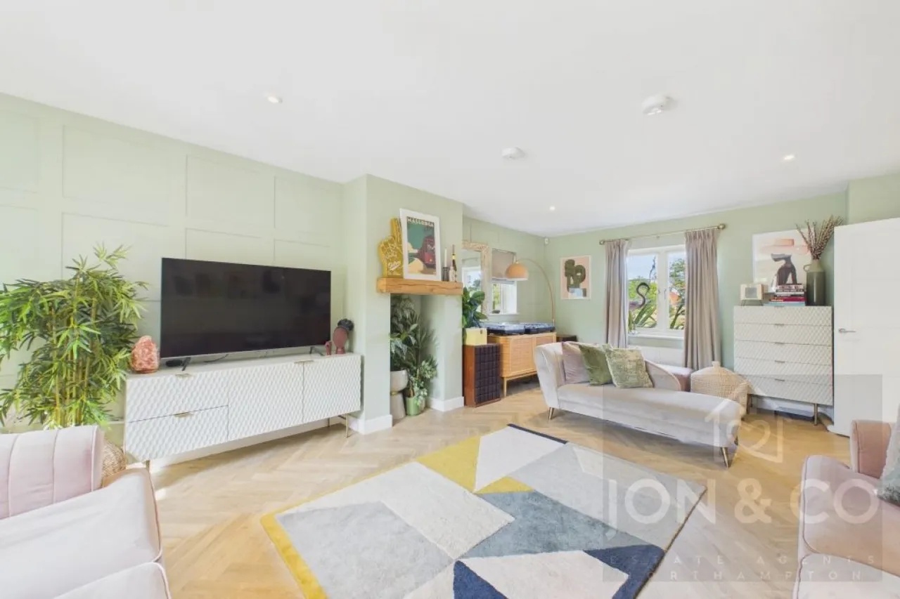 Langlands Drive, Moulton, NN3, photo 7