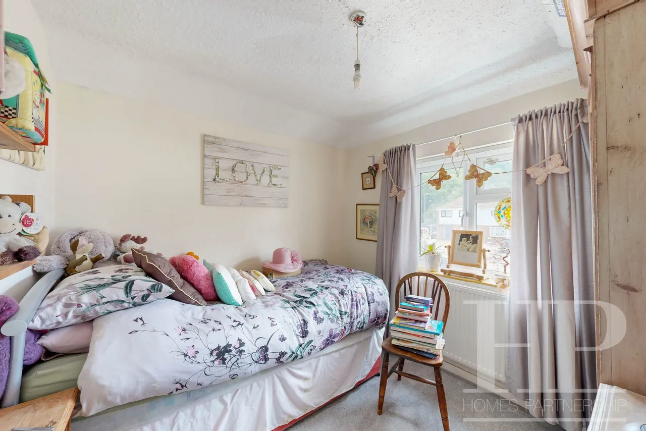 Burlands, Crawley, RH11, photo 12