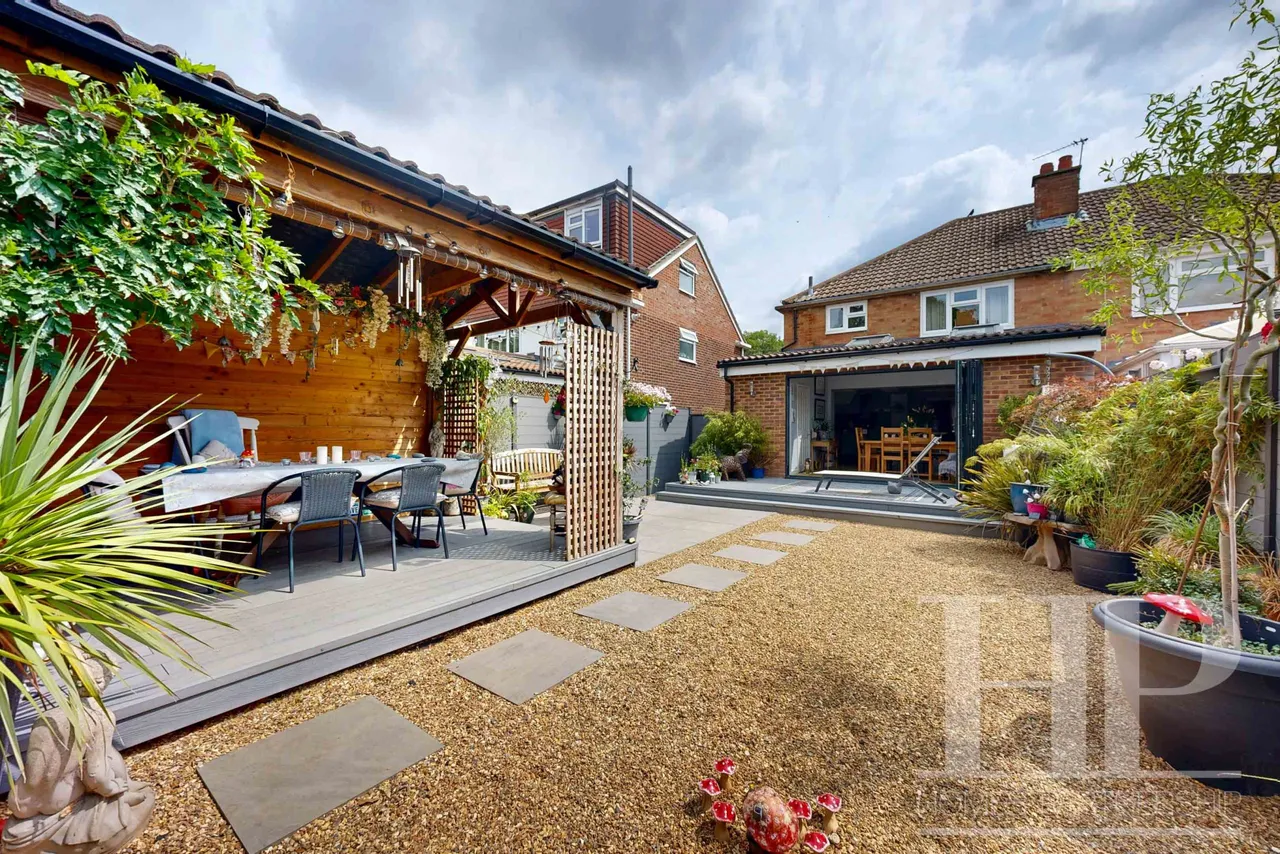 Burlands, Crawley, RH11, photo 3