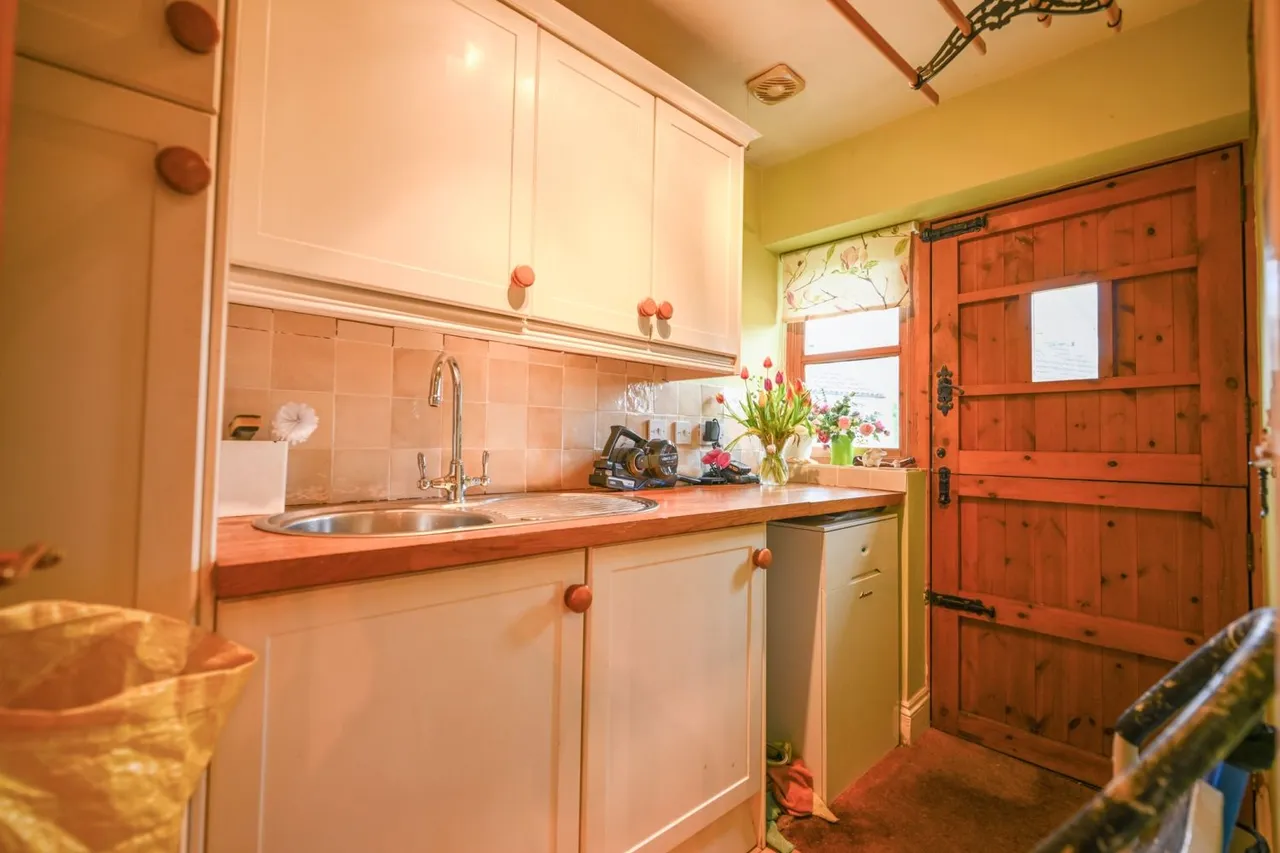 Cleveland View, Picton, TS15, photo 17