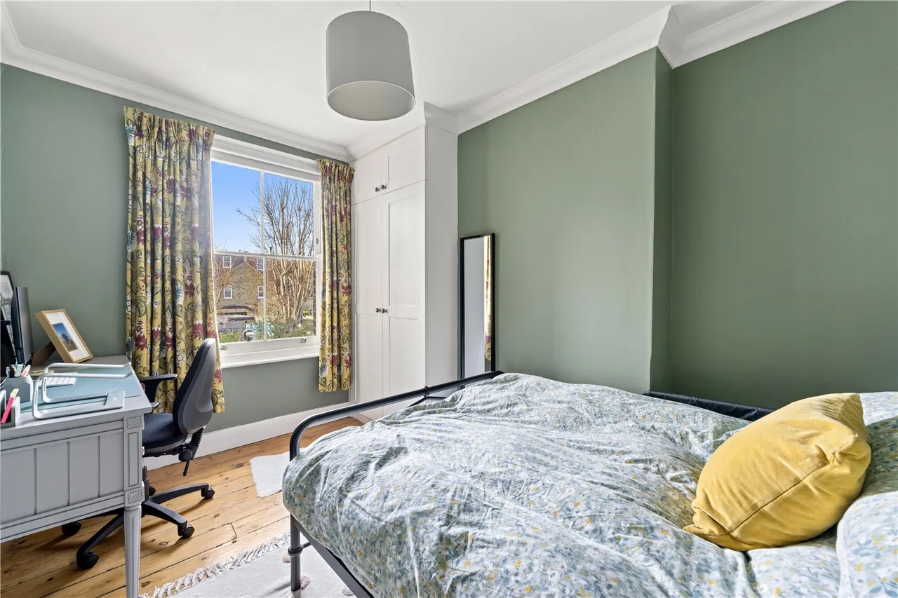 Milton Road, Hampton, TW12 2LJ, photo 9