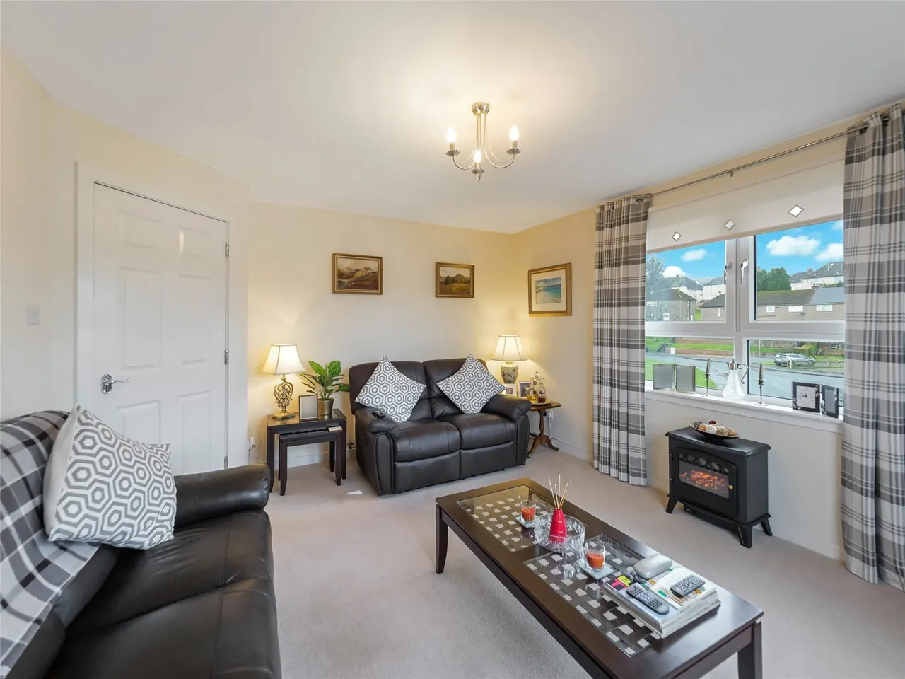 Antonine Gate, Duntocher, Clydebank, West Dunbartonshire, G81, photo 6