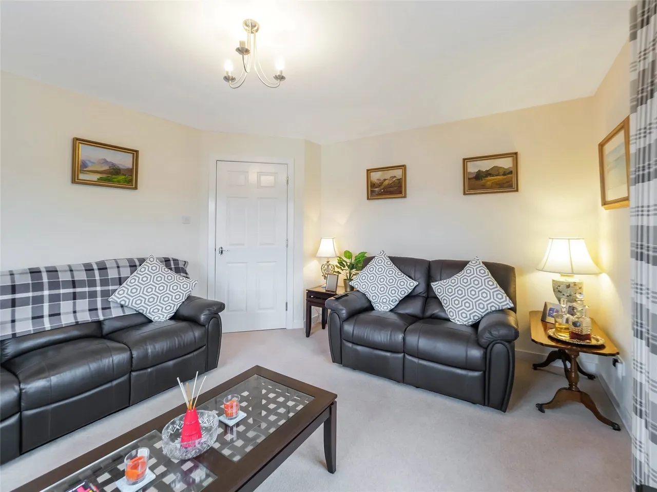 Antonine Gate, Duntocher, Clydebank, West Dunbartonshire, G81, photo 7