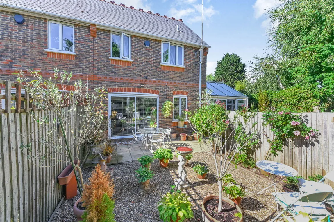 Ross Haven Place, Northwood, HA6, photo 14