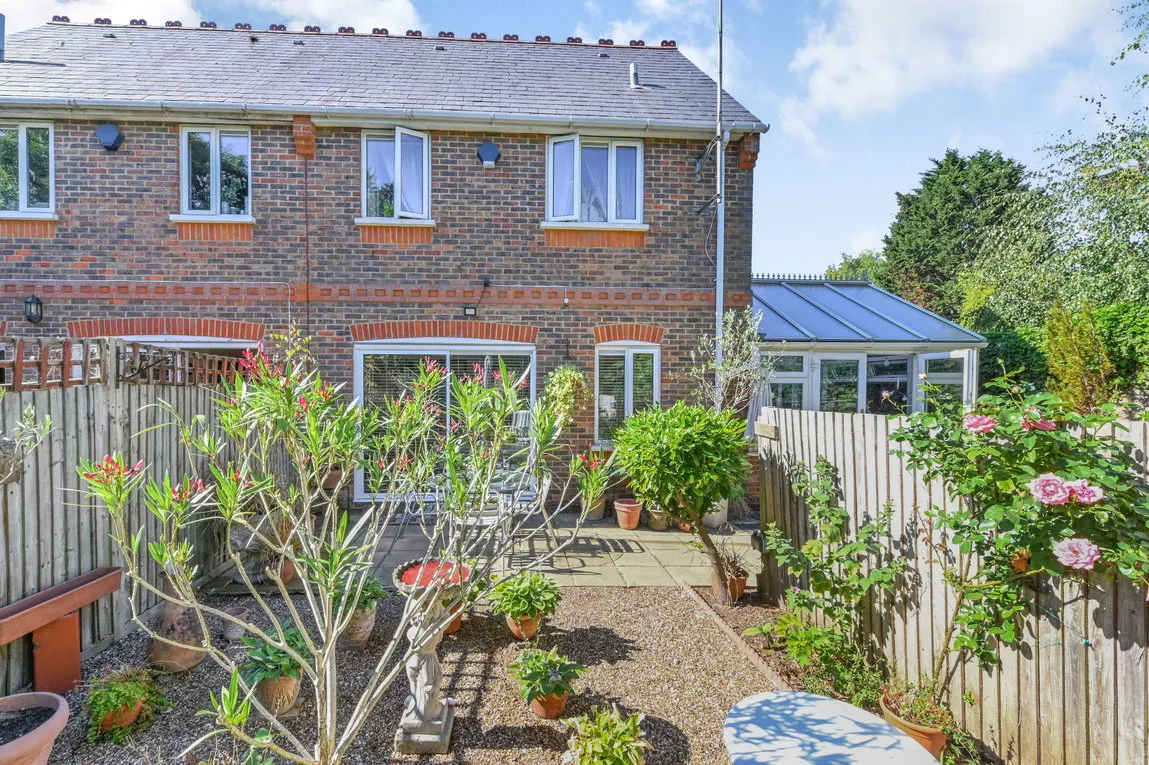 Ross Haven Place, Northwood, HA6, photo 15