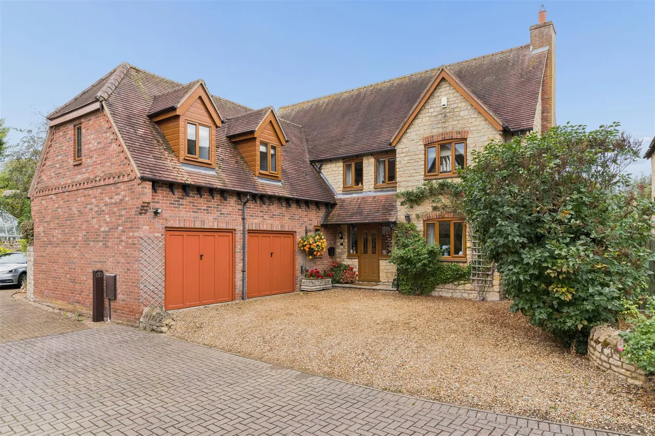 4 bed house for sale, Hollow Brook, Stoke Goldington