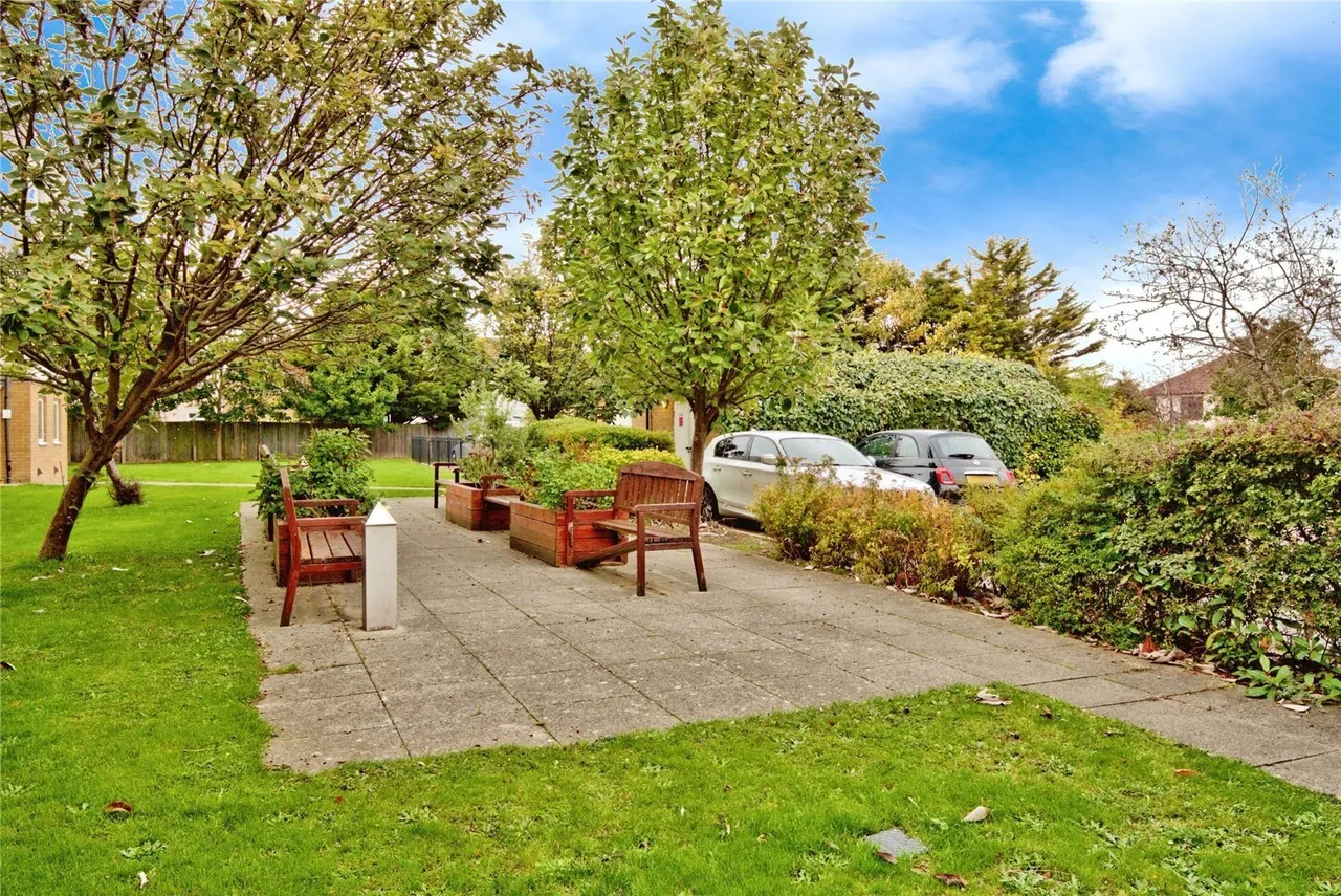 Vantage Court, 14 Kenway, Southend-On-Sea, Essex, SS2, photo 10