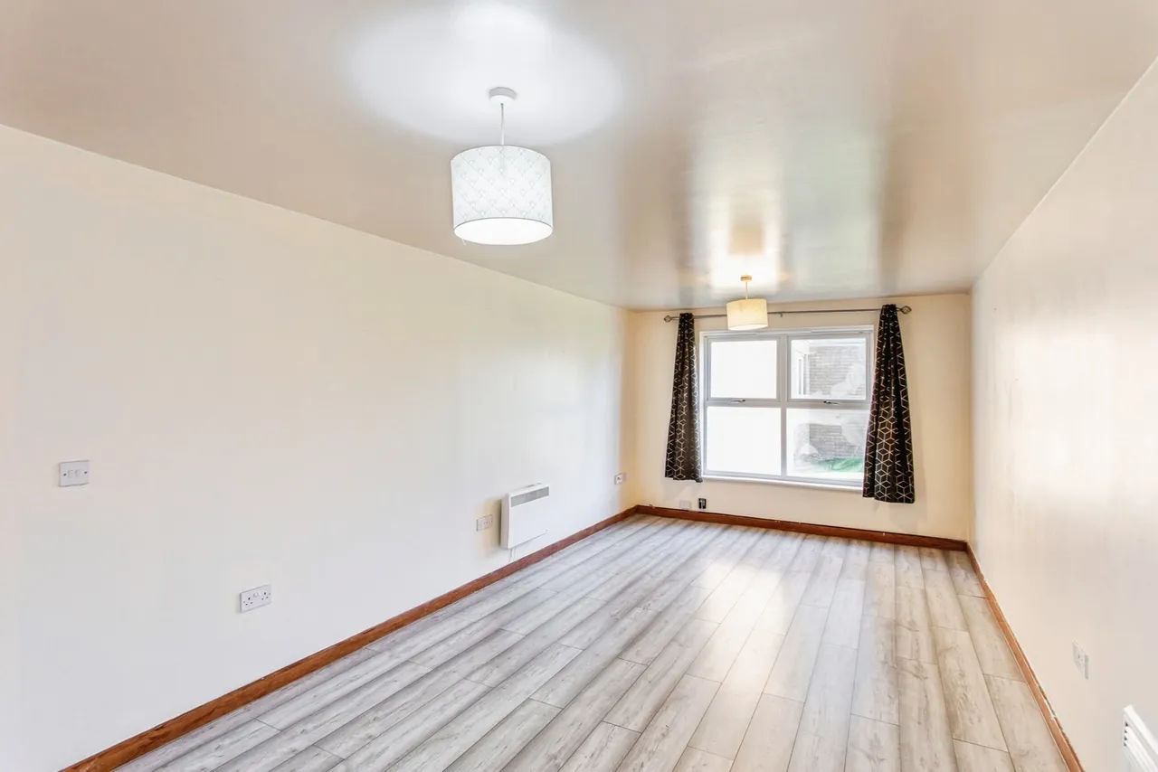 Vantage Court, 14 Kenway, Southend-On-Sea, Essex, SS2, photo 17
