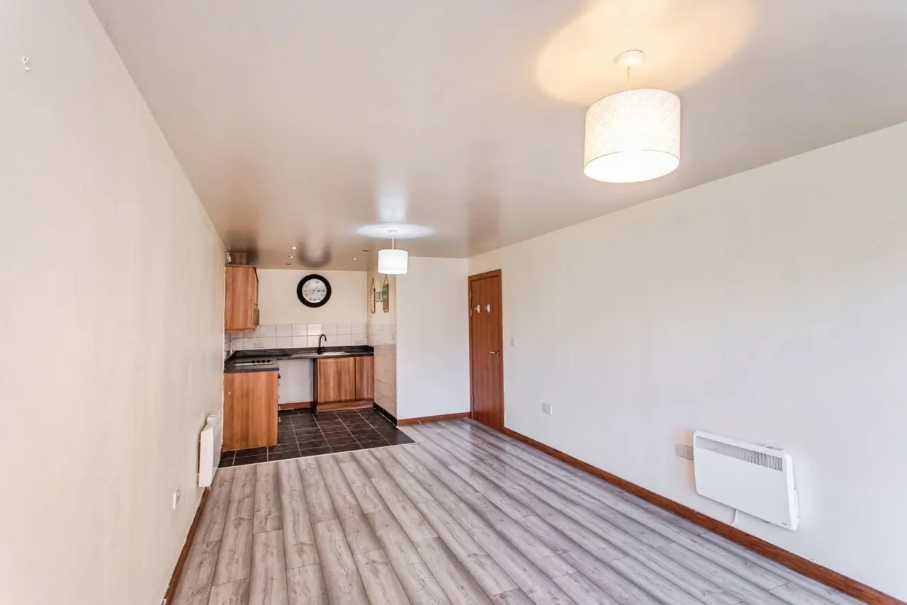 Vantage Court, 14 Kenway, Southend-On-Sea, Essex, SS2, photo 8