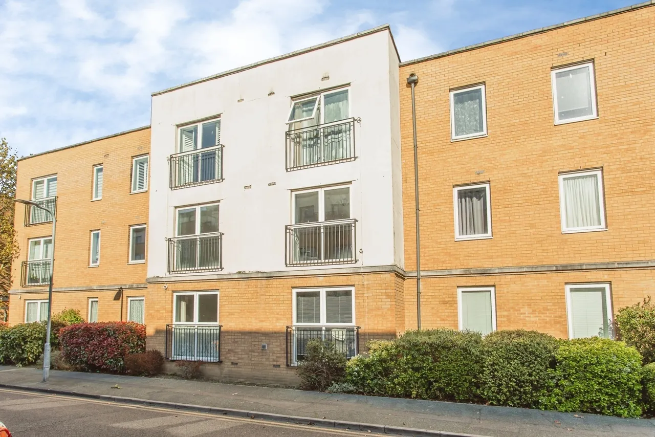 Vantage Court, 14 Kenway, Southend-On-Sea, Essex, SS2, photo 25