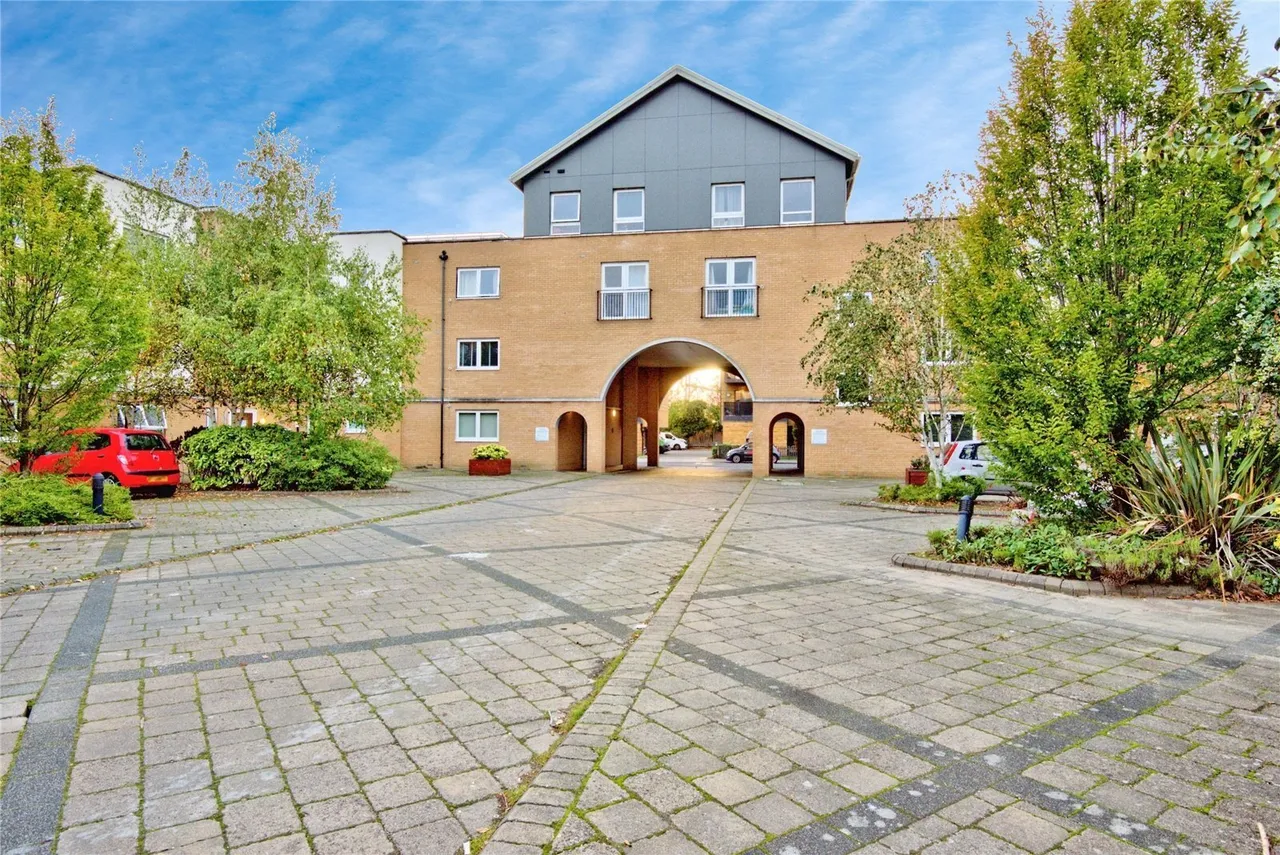 Vantage Court, 14 Kenway, Southend-On-Sea, Essex, SS2, photo 23