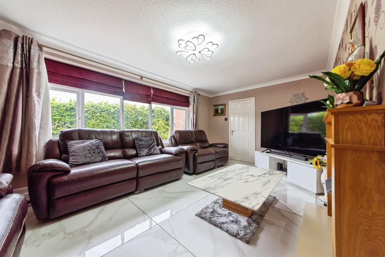 Woodfield Close, Spalding, PE11, photo 7