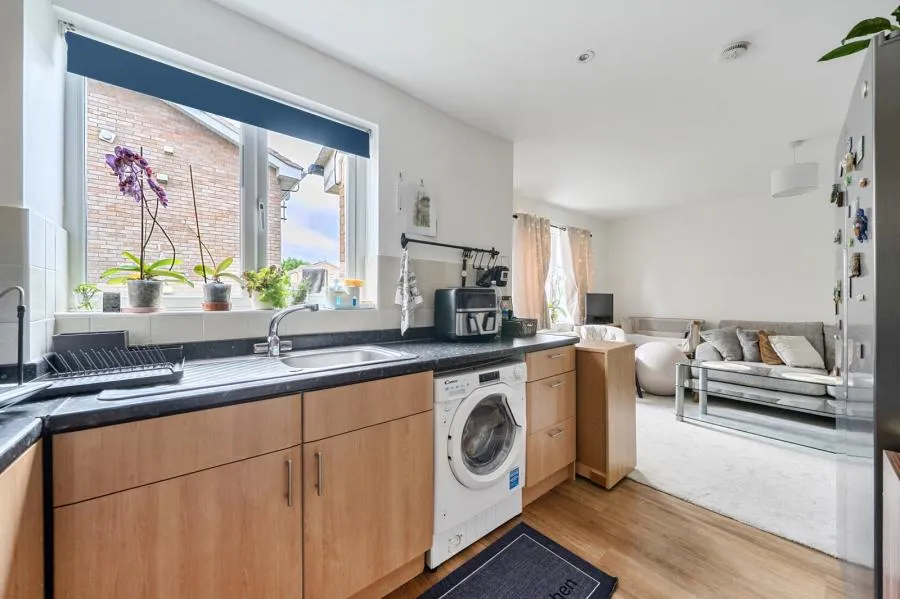 Lingfield Walk, Hereford, HR4, photo 6
